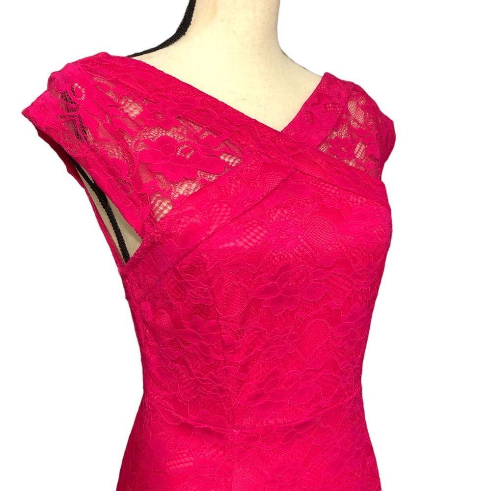 NIKIBIKI Women's Pink V-neck Lace Dress Sz M Barbiecore Sexy Low Back Party